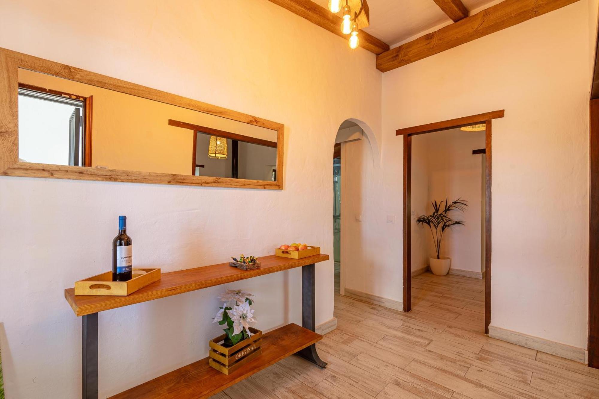 Lunatika House Vega de San Mateo Luaran gambar